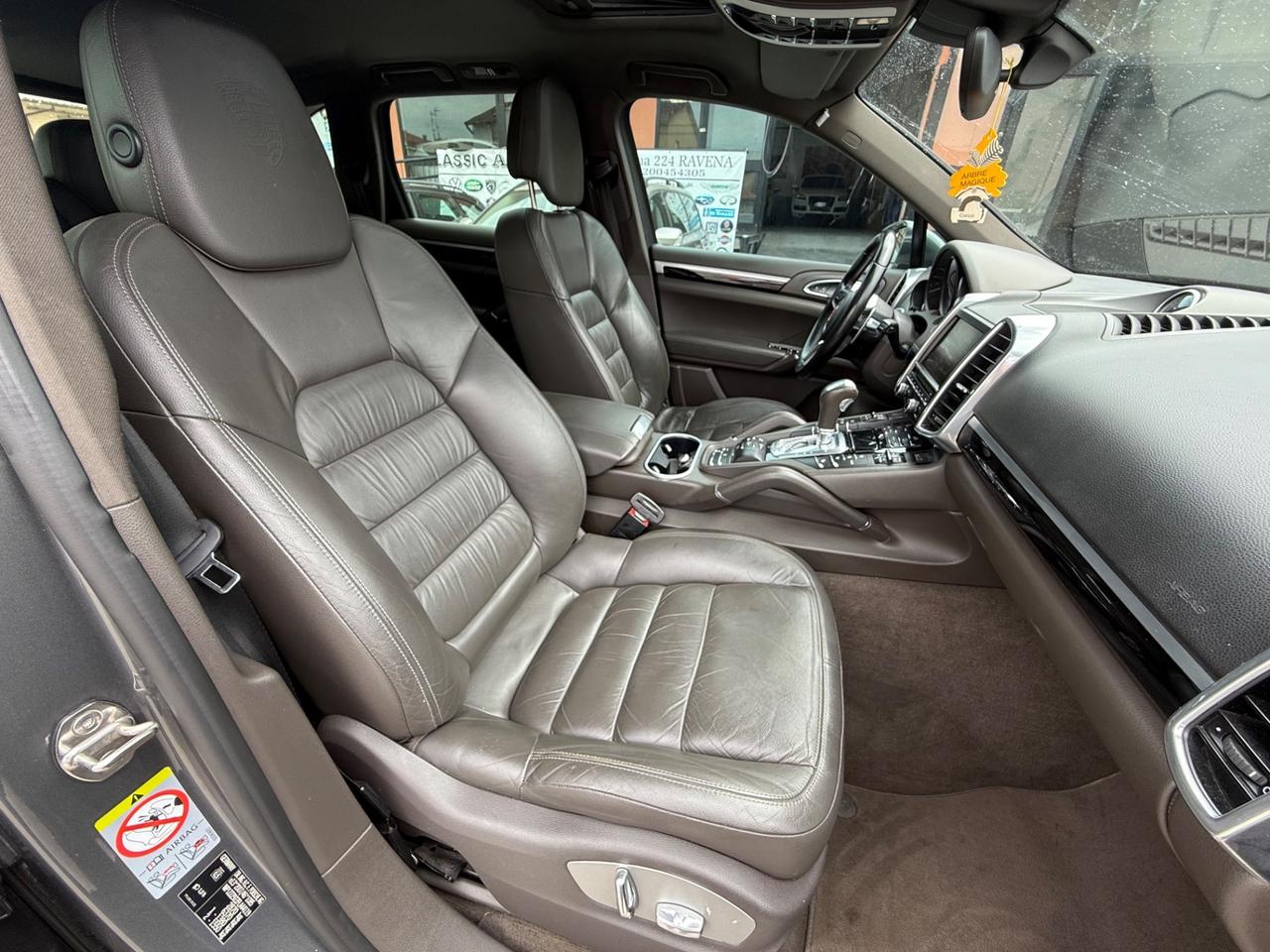 Porsche Cayenne 3.0Diesel 250CV Platinum Edition EURO6