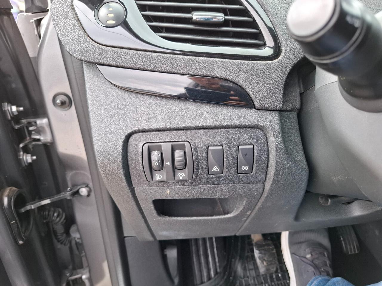 Renault Scenic XMod 1.5 dCi 110CV Start&Stop 2012