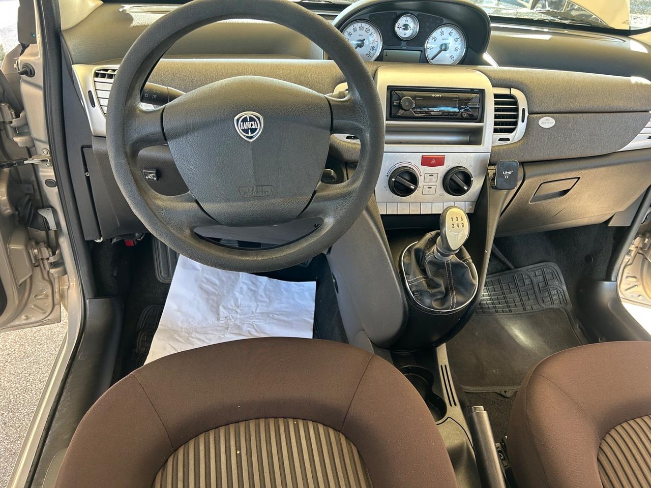 Lancia Ypsilon 1.4 Elle Ecochic GPL