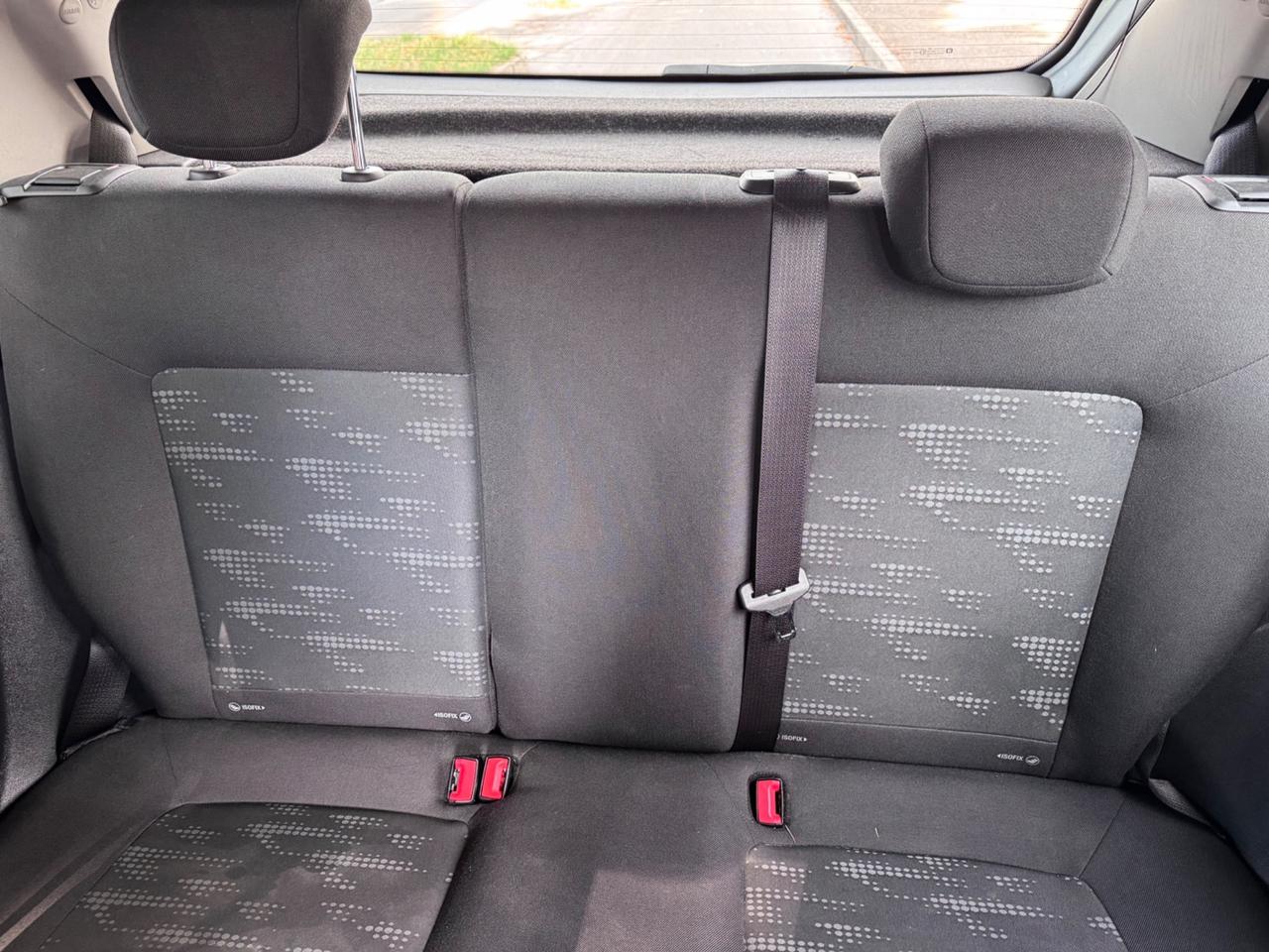Opel Corsa 1.2 5 porte neopaten garanzia12 mesi
