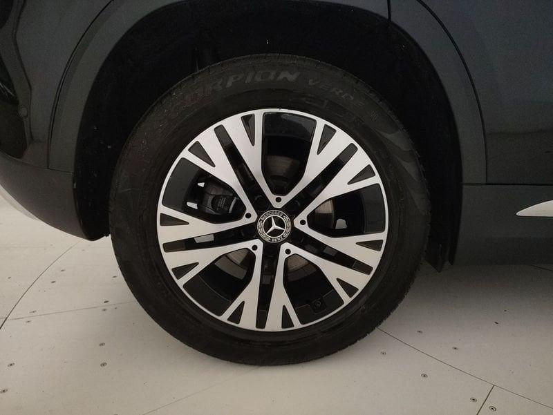 Mercedes-Benz GLA 180 d Progressive Advanced auto