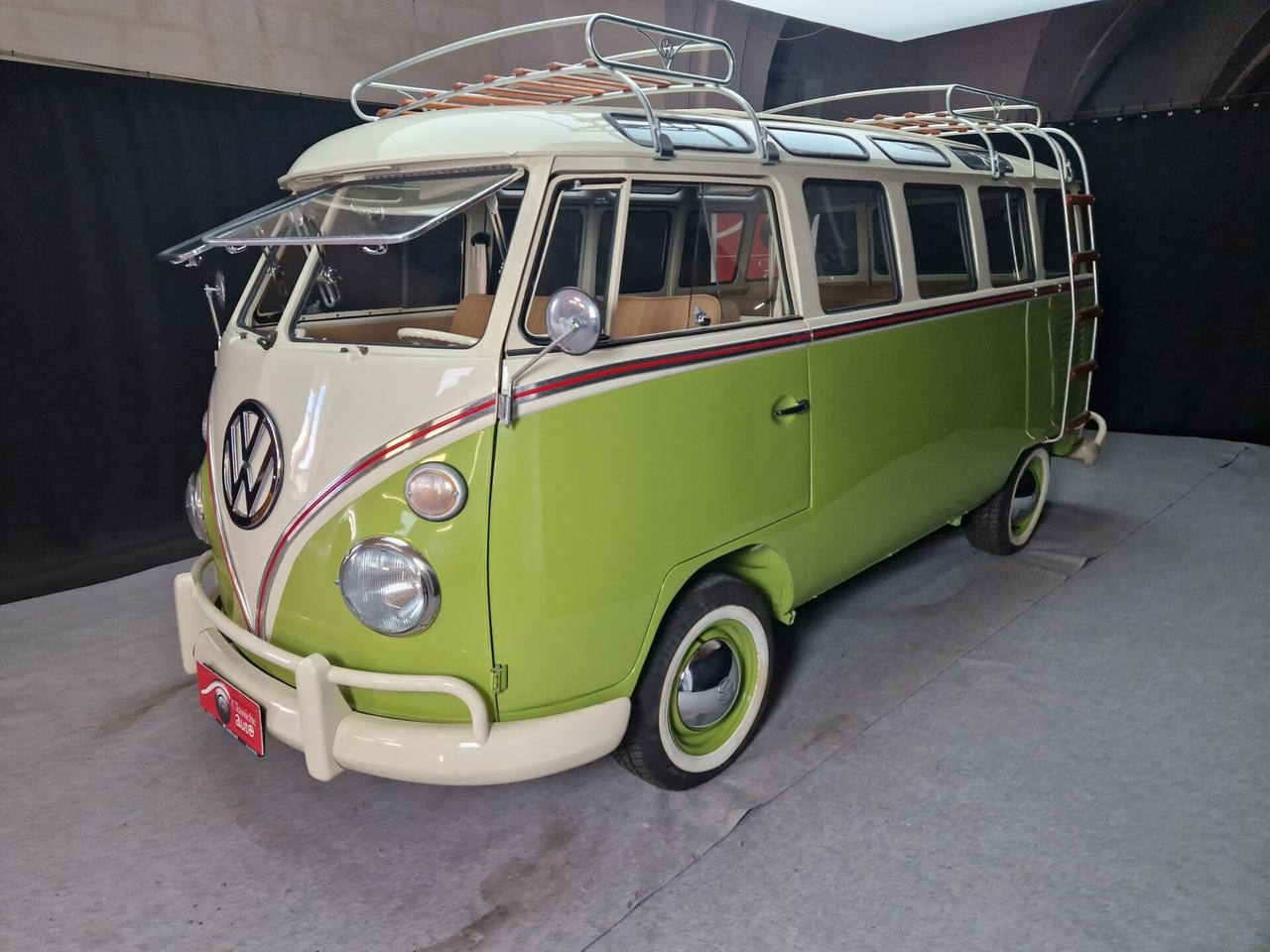 Volkswagen T1 “Bulli LUSSO” 23 VETRINI 1.5CC