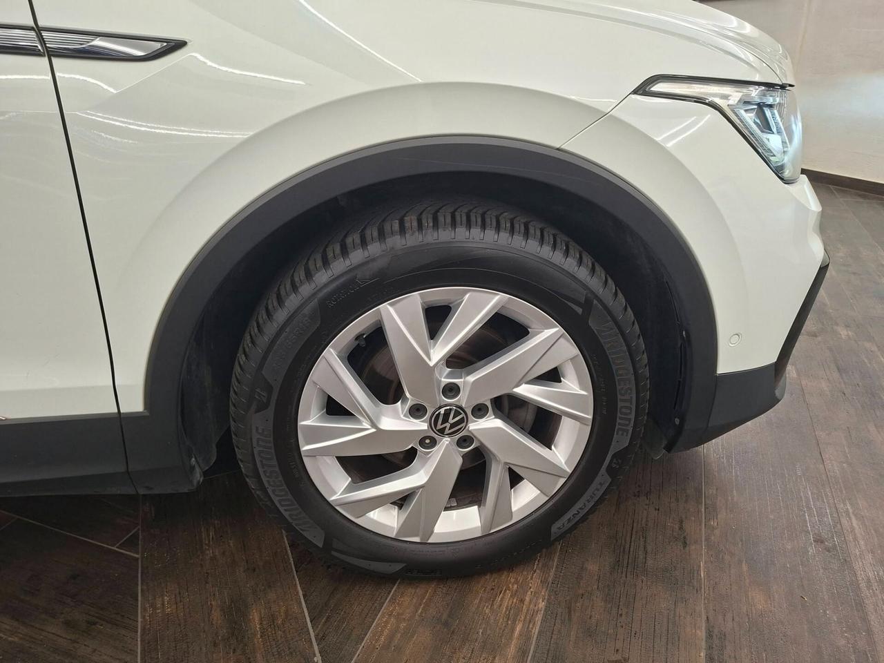 Volkswagen Tiguan 2.0 TDI 150 CV SCR DSG Elegance