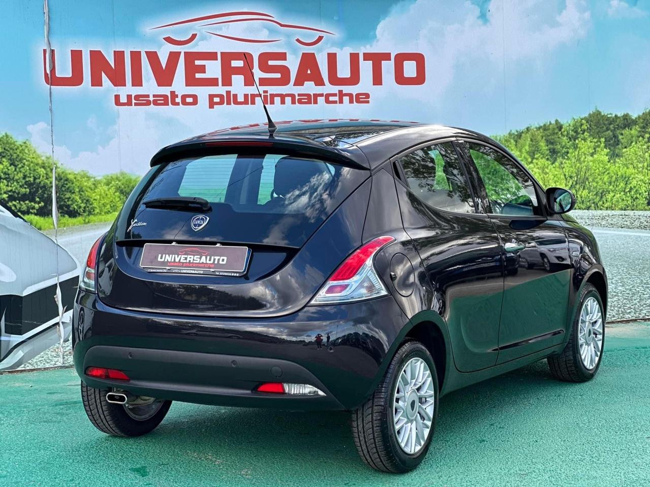 Lancia Ypsilon 1.3 MJT 95cv Gold 2014