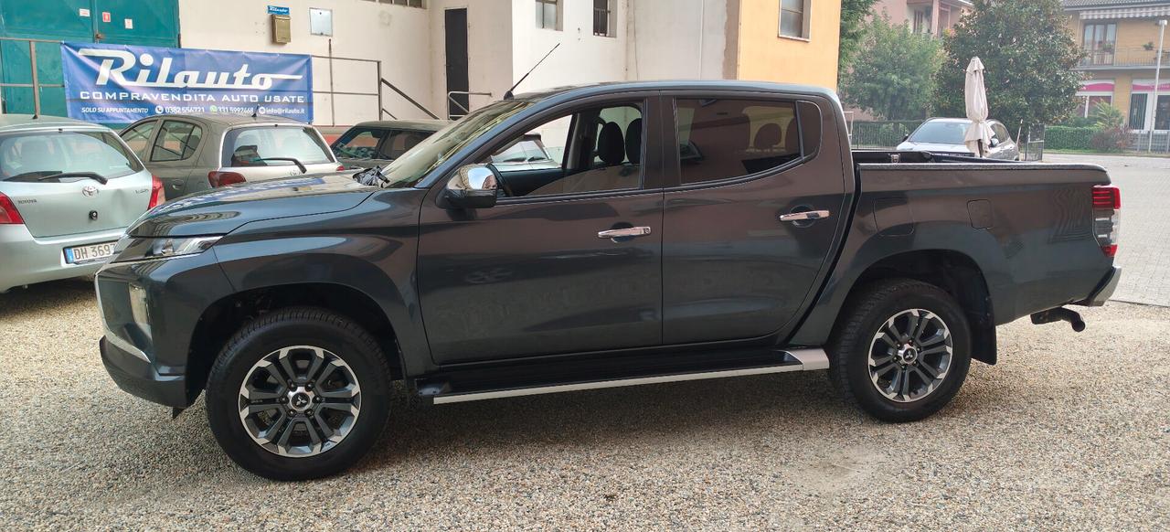 Mitsubishi L200 2.3D Double Cab 4x4 Intense Gancio