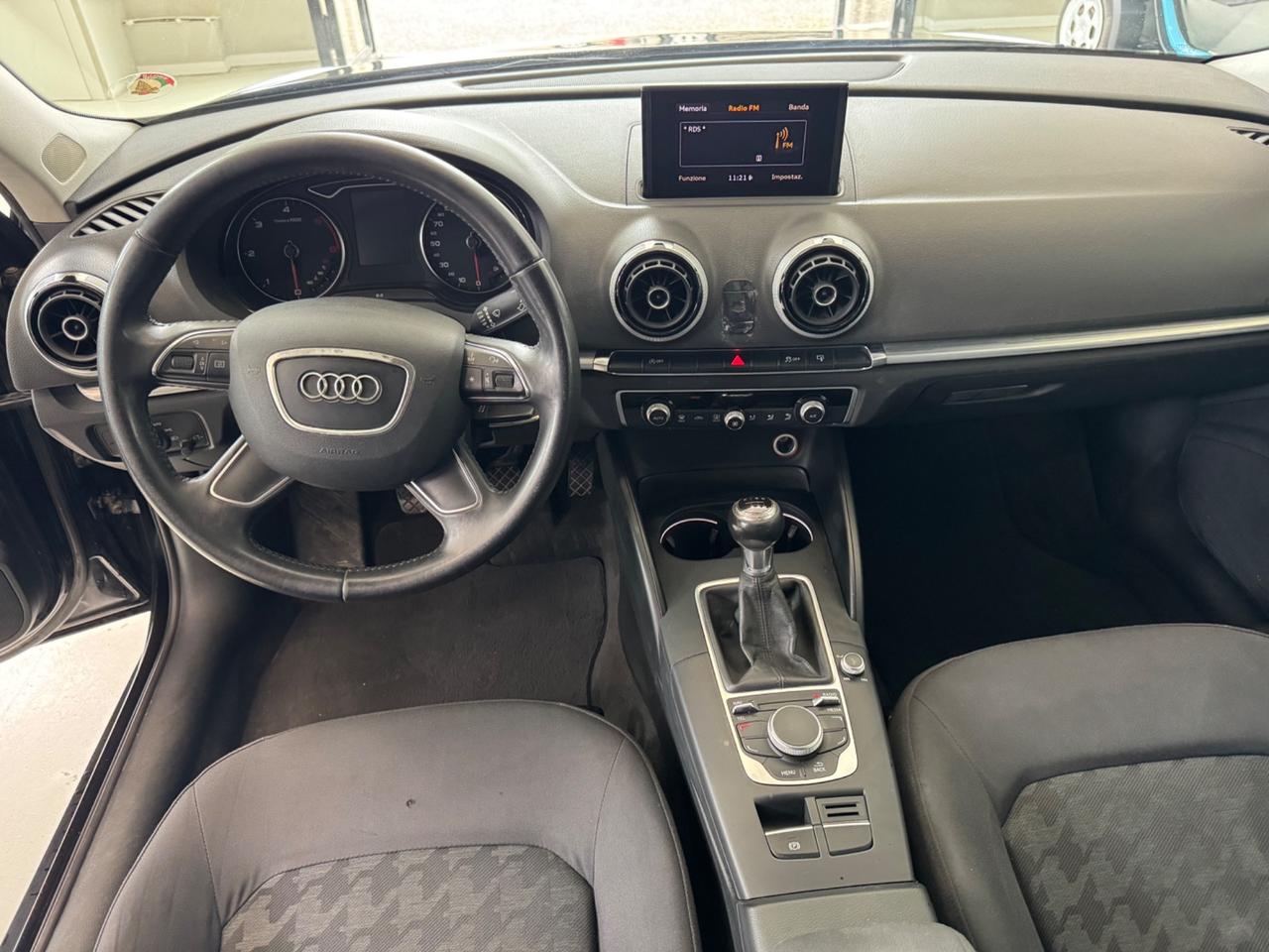 Audi A3 SPB 1.6 TDI ultra Attraction