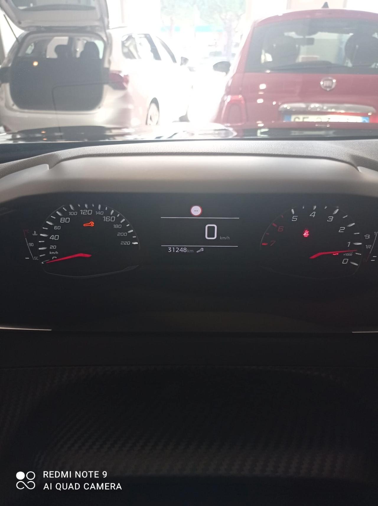 Peugeot 2008 PureTech 100 S&S Active Pack