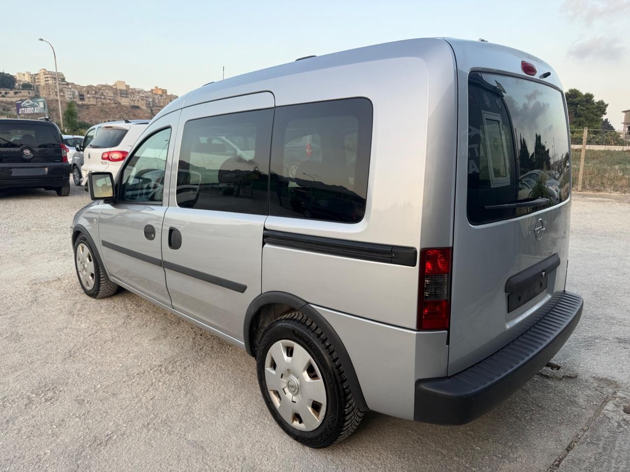 Opel Combo 1.3 CDTI 75CV 5p. Tour Enjoy