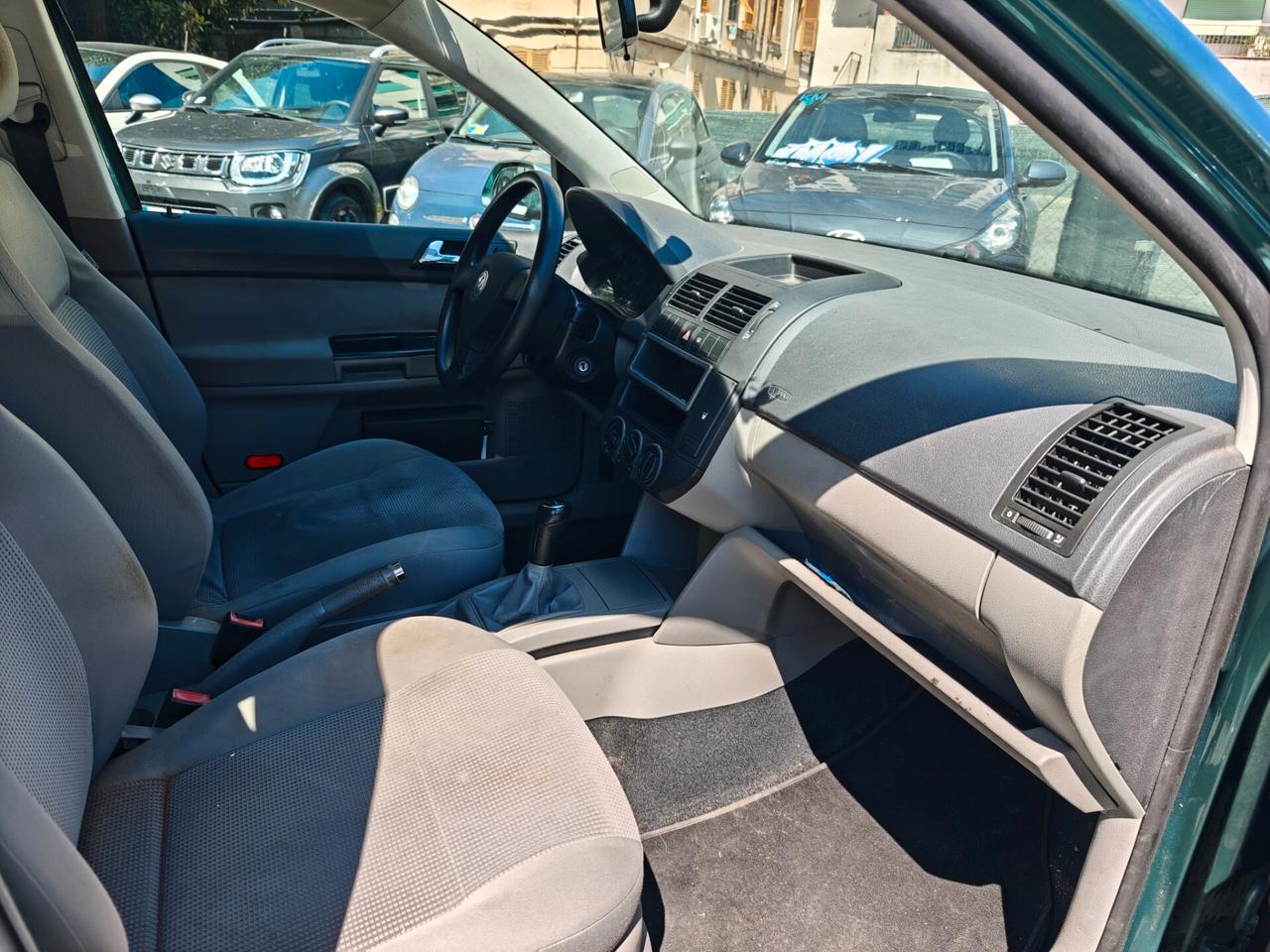 Volkswagen Polo 1.4/80CV 16V 5p. Comfortline
