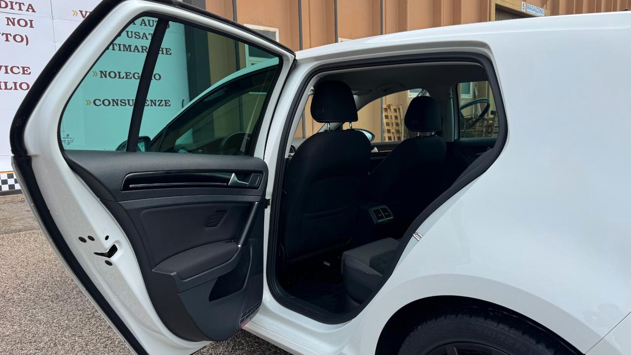 Volkswagen Golf 1.6 TDI 110 CV 5p. - 2016