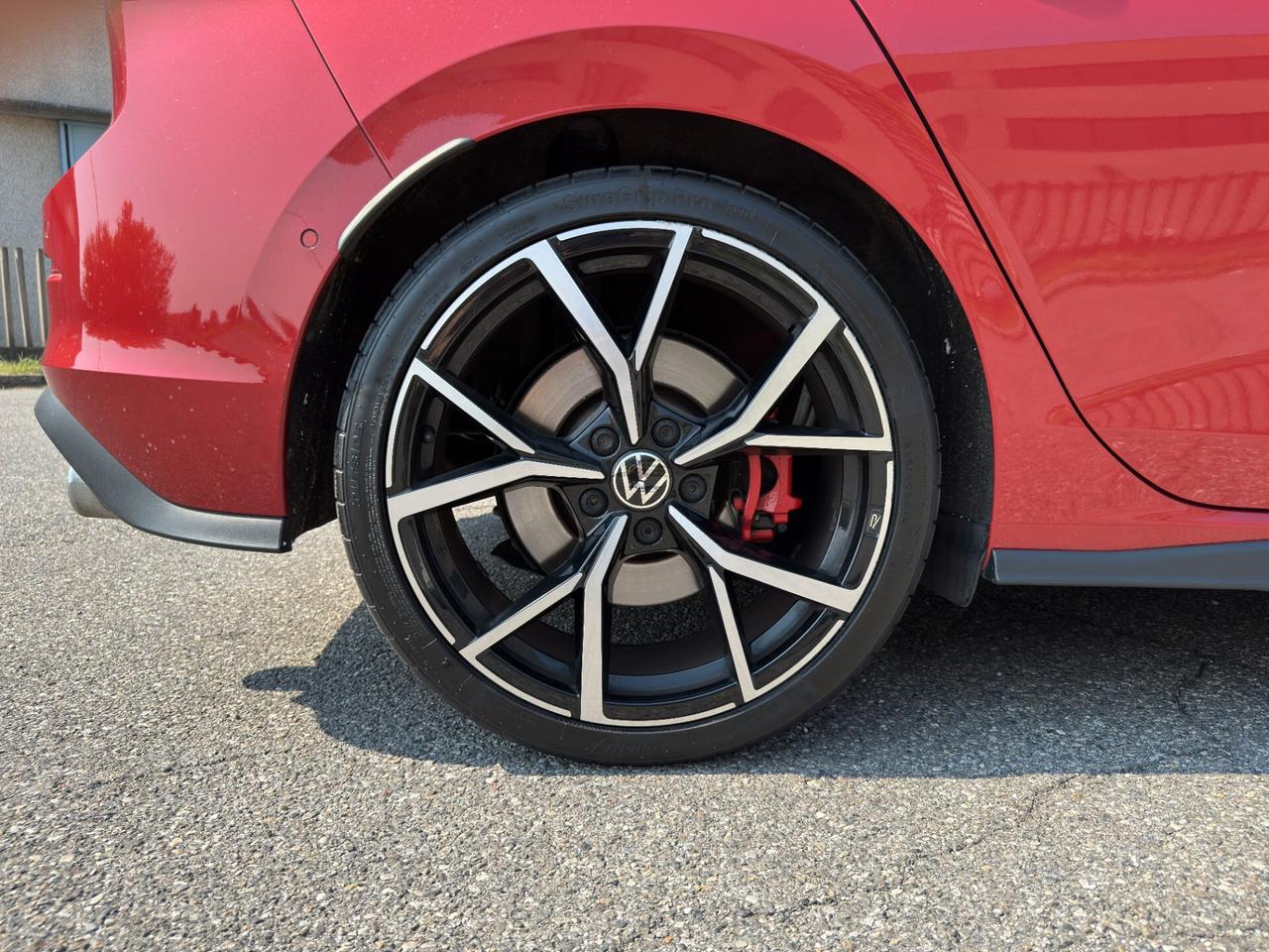 Volkswagen Golf GTI 2.0 TSI DSG