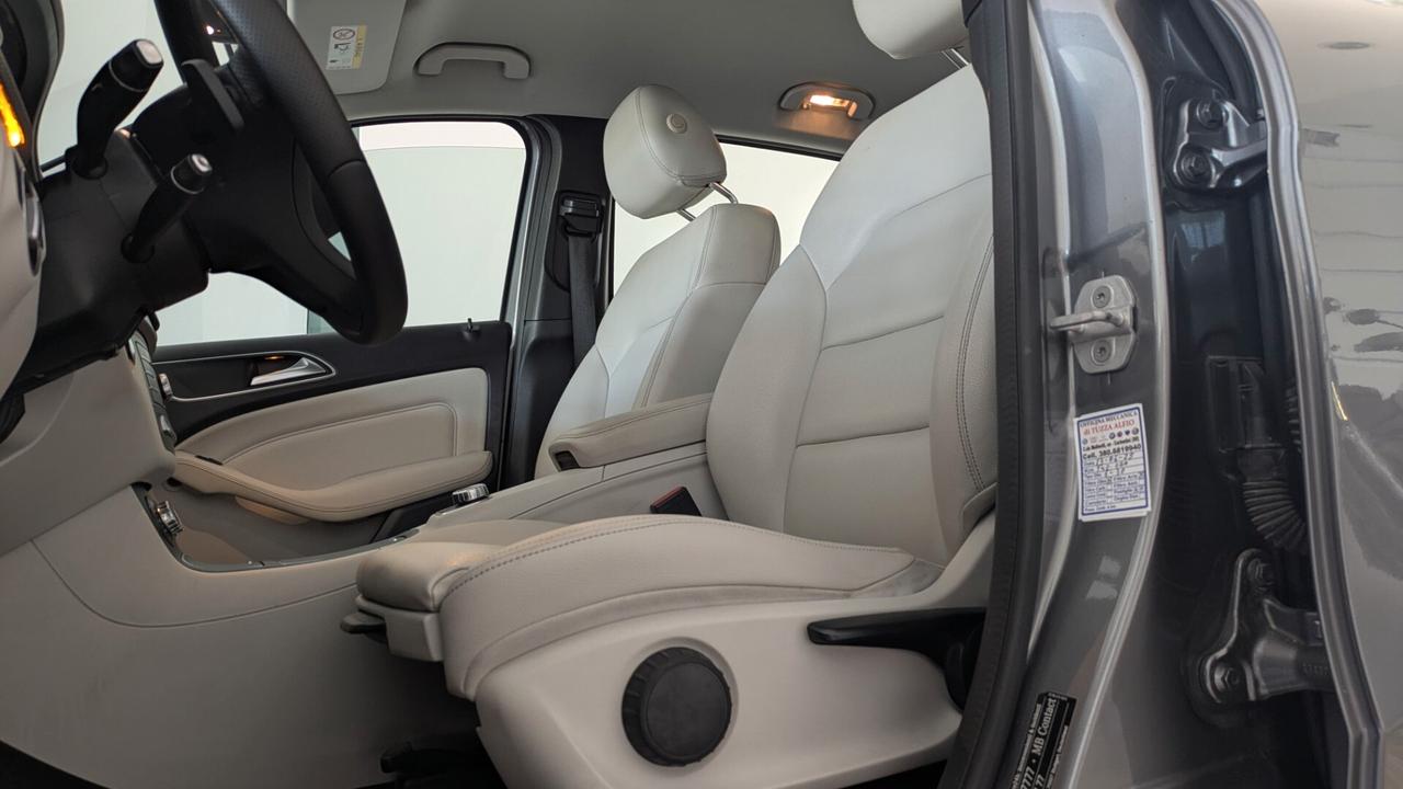 Mercedes-benz B 180 B 180 d Automatic AMG Line Advanced Plus