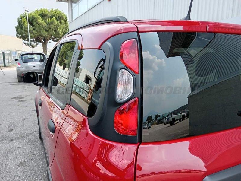 FIAT Panda Cross Panda 1.0 firefly hybrid Cross s&s 70cv 5p.ti