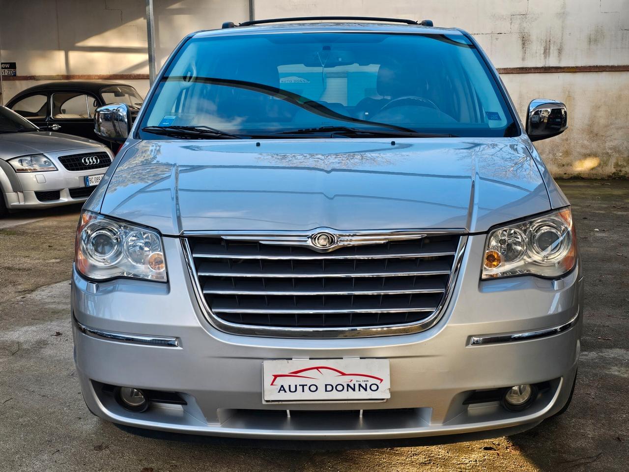 Chrysler Grand Voyager 2.8 CRD DPF Limited Stowngo