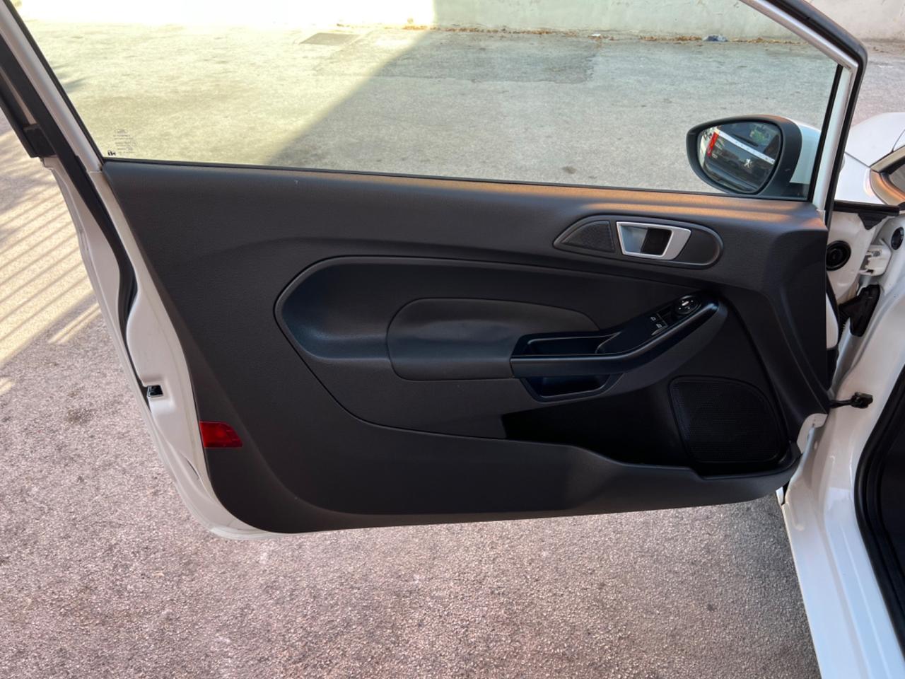 Ford Fiesta 1.5 TDCi 75CV 3 porte