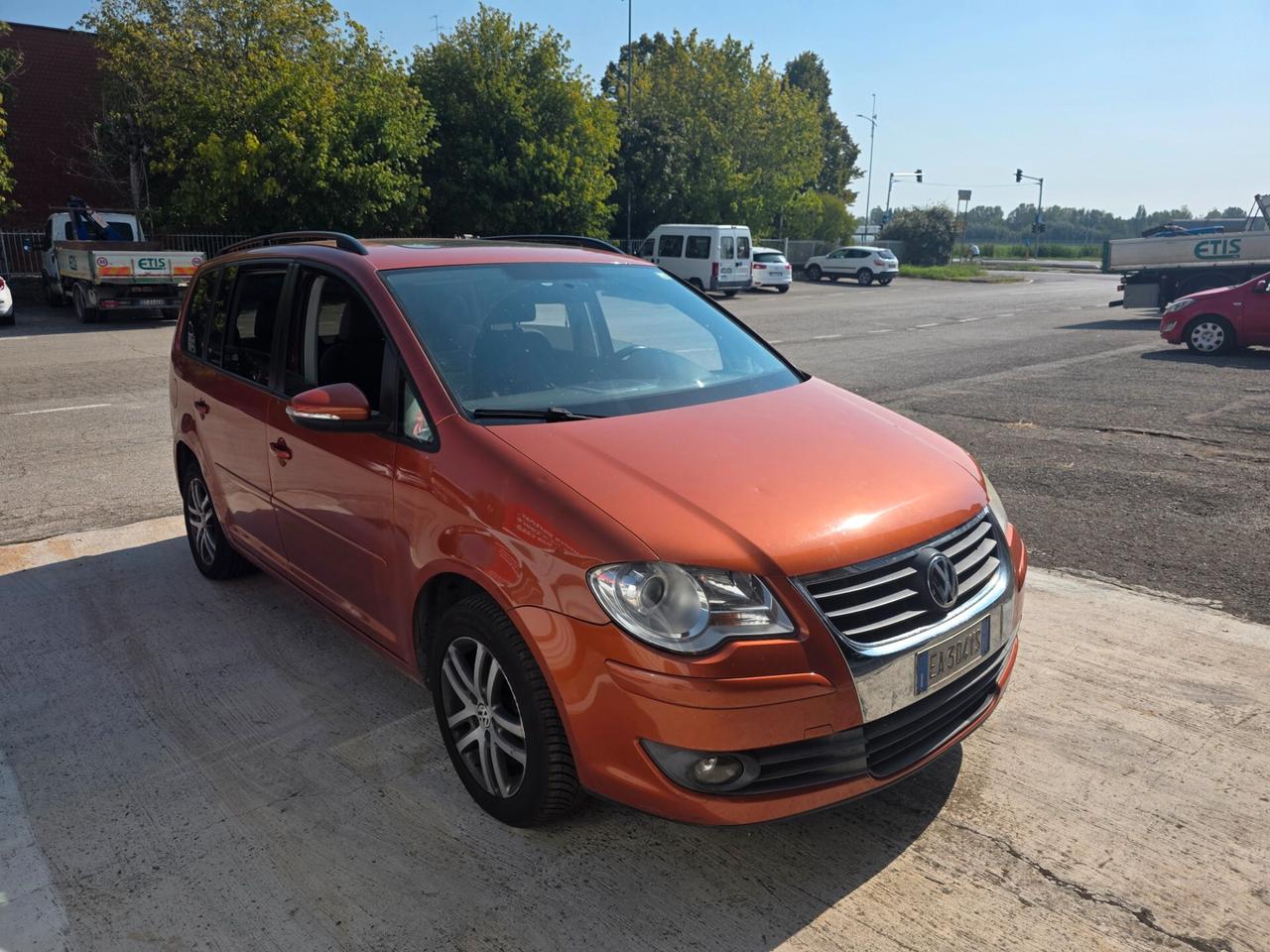 Volkswagen Touran 1.4 cc 150CV Automatico dsg