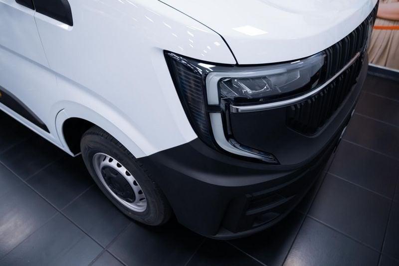 Renault Master MASTER TCS TA L3 T35 RS Blue dCi 150 EVIE BOXATO CON PORTA LATERALE E SPOILE 4225X2200 H2325 CON PED