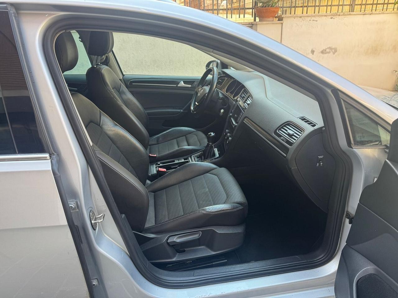 VOLKSWAGEN Golf Variant 1.4 TGI Comfor. BlueMotion