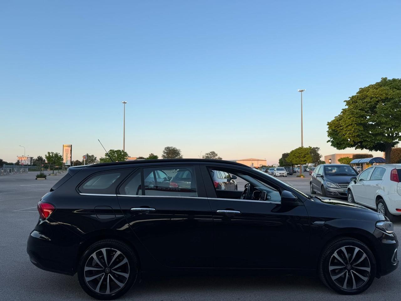 Fiat Tipo 1.6 Mjt 120CV SW Lounge GARANZIA 12/24