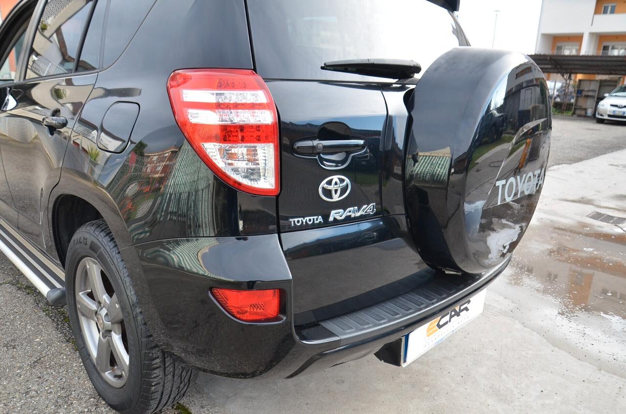 Toyota RAV 4 RAV4 2.2 D-4D 150 CV Lounge