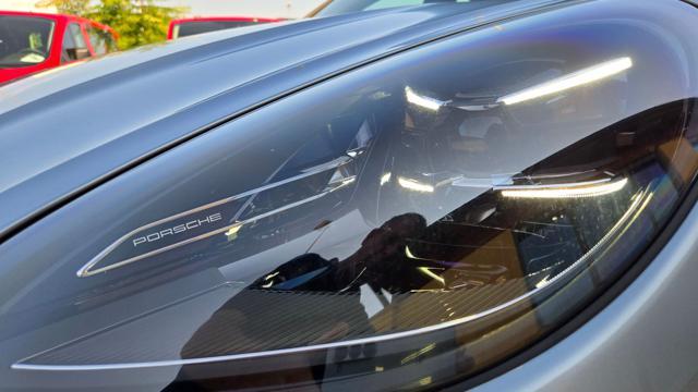 PORSCHE Macan 2.0 T 265 CV UNIPRO UFF.LE PASM TETTO LED PDLS 20"