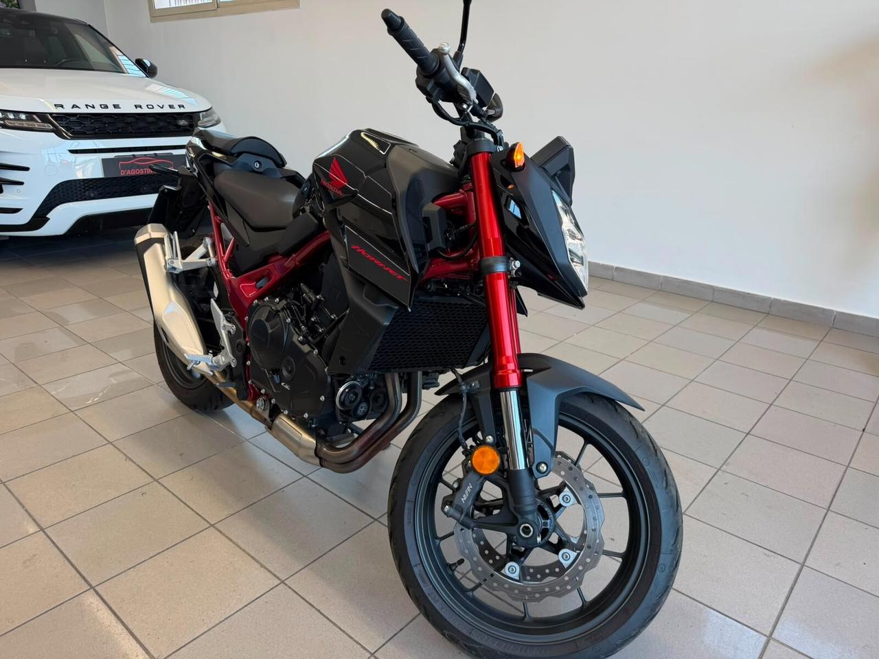 Honda Hornet 750 SOLO 1.000 KM PARI AL NUOVO
