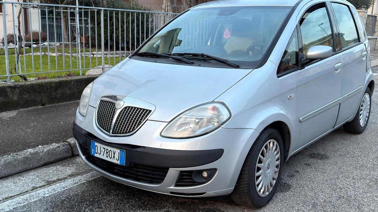 Lancia MUSA 1.3 Multijet 16V 90 CV Oro