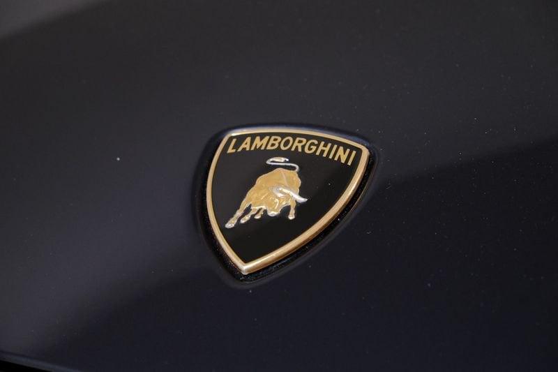 Lamborghini Gallardo V10 LP560- 4 COUPE'