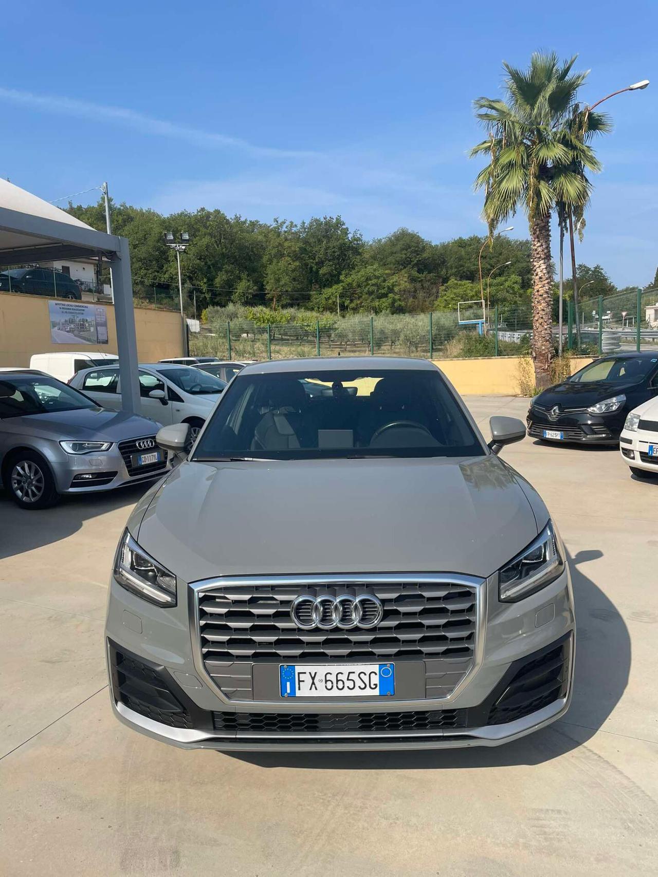 Audi Q2 30 TDI S line Edition