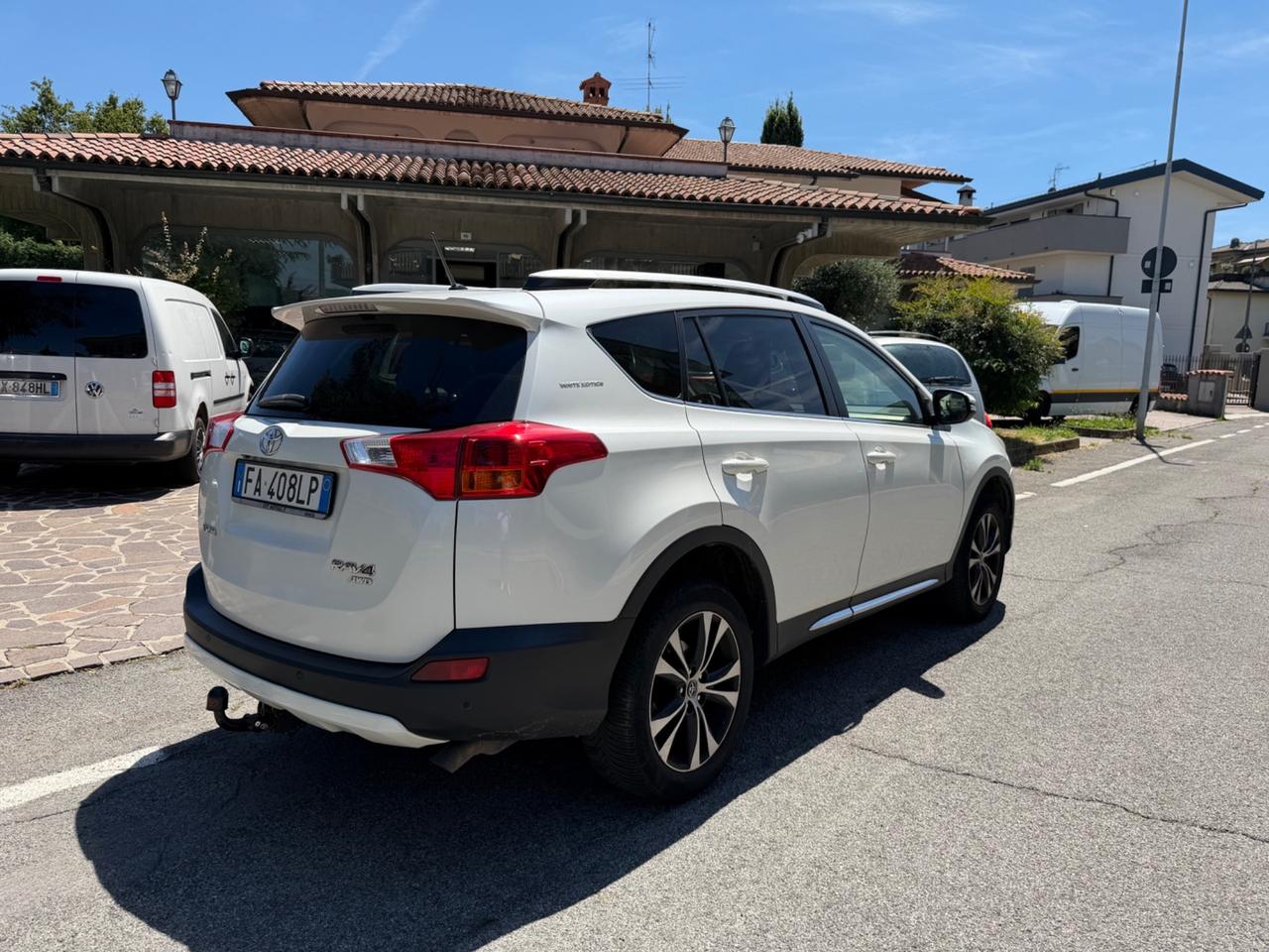 Toyota RAV 4 RAV4 2.2 D-CAT A/T 4WD Lounge