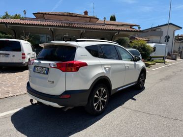 Toyota RAV 4 RAV4 2.0 D-4D 4WD Lounge White Ed.