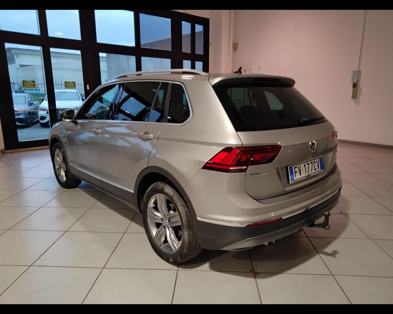 VOLKSWAGEN Tiguan II 2016 - Tiguan 2.0 tdi Style 4motion 150cv dsg