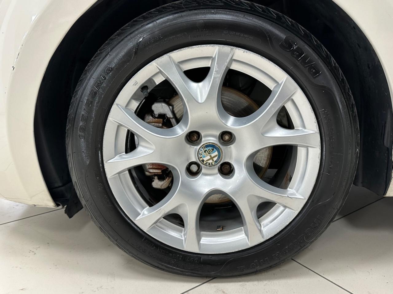 Alfa Romeo MiTo 1.3 JTDm-2 95 Cv Distinctive -2010