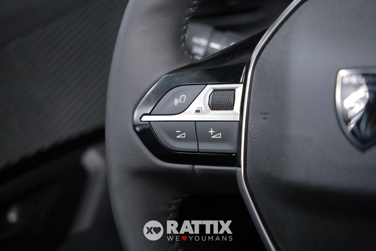 Peugeot 2008 1.2 puretech 100CV Allure