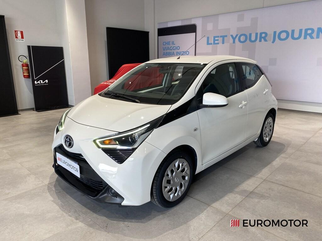 Toyota Aygo 5 Porte 1.0 VVT-i x-business M-MT