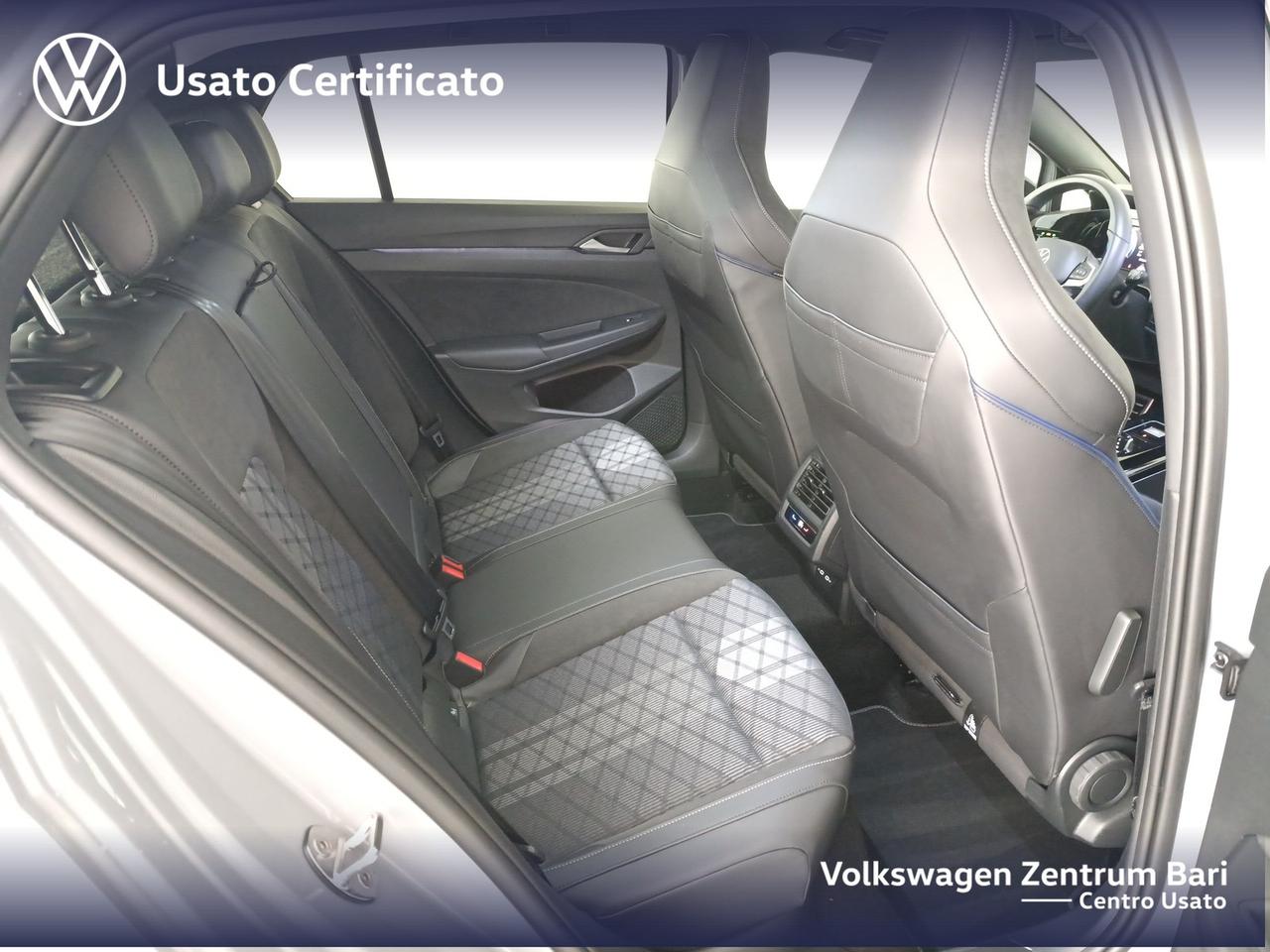 Volkswagen Golf 2.0 tdi r-line 150cv dsg