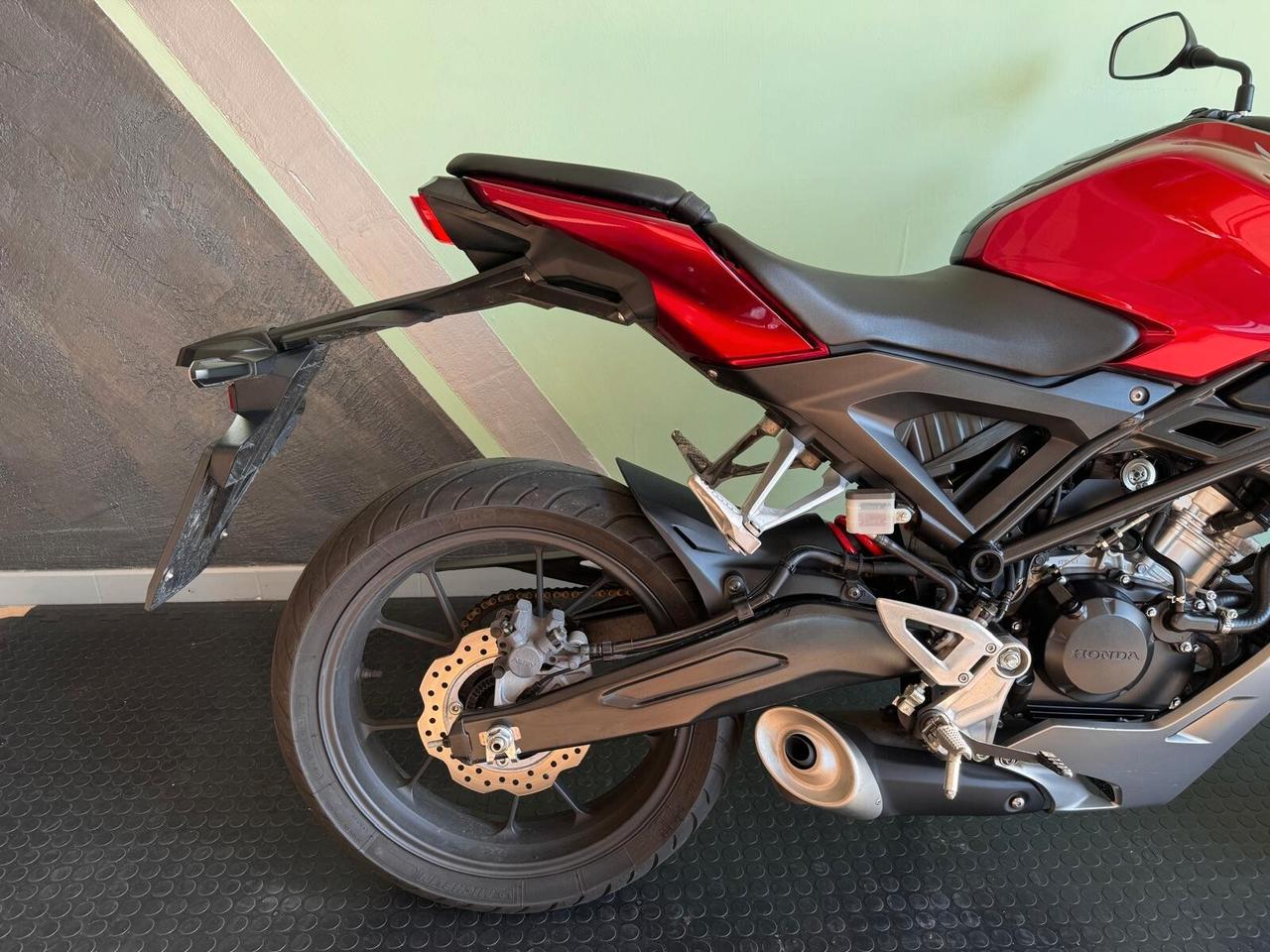 Honda CB 125 R *TUA A 48 EURO AL MESE CON FORMULA 50%