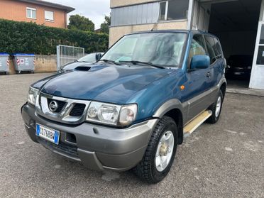 Nissan Terrano II 3.0 DiT 4X4