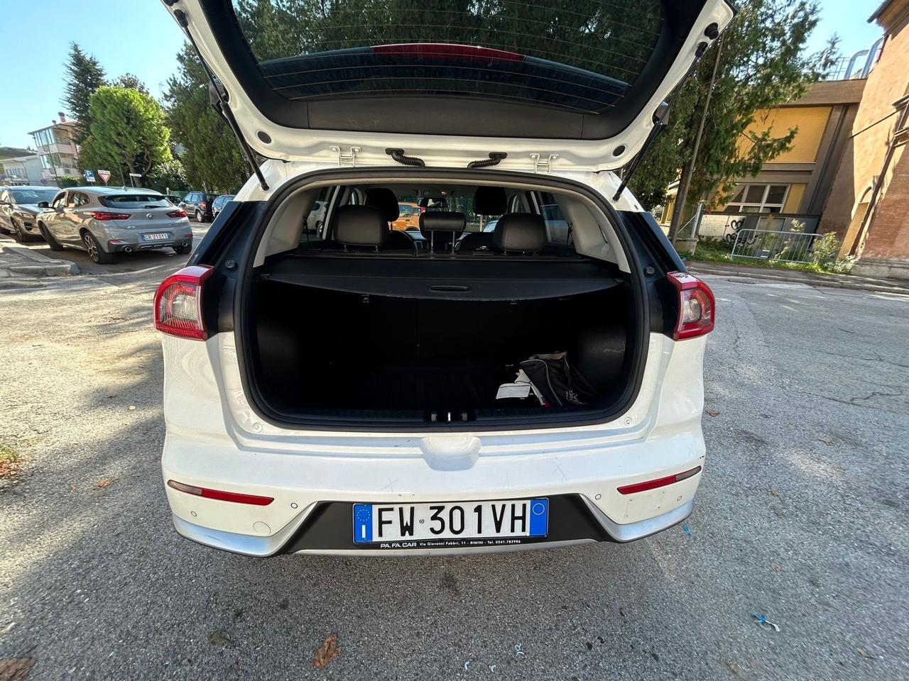 Kia Niro 1.6 GDi DCT HEV Style