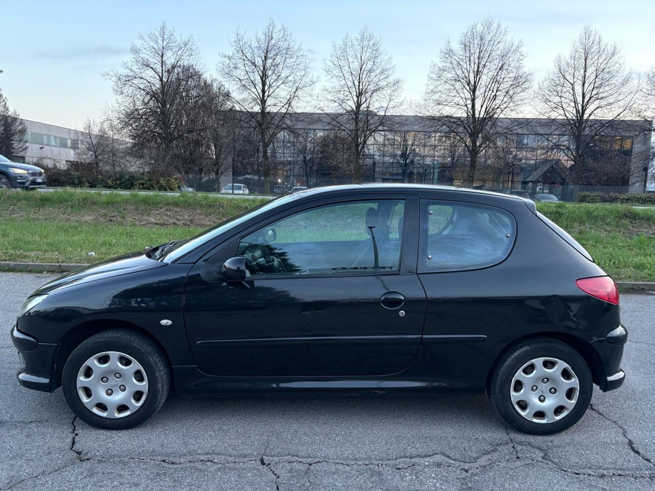 Peugeot 206 1.4 3p. Enfant Terrible