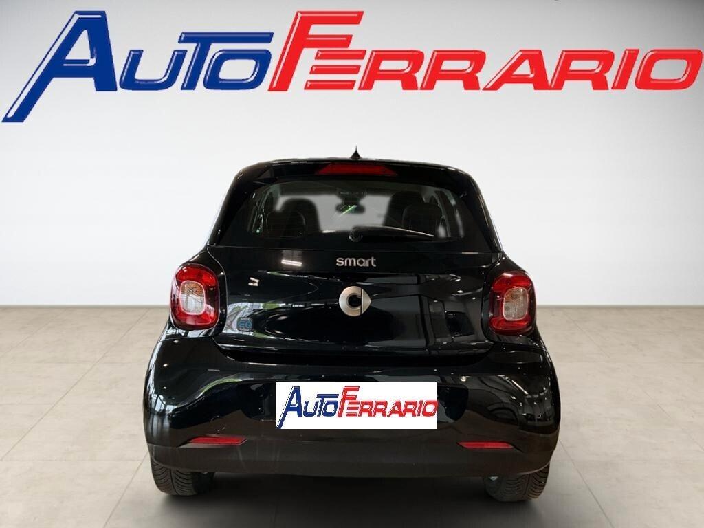 Smart ForFour CERCHI IN LEGA VOLANTE MULTIFUNZIONI X NEOPATENTATI