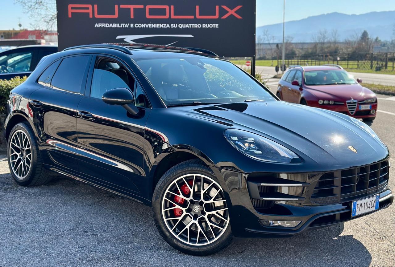 Porsche Macan 3.6 Turbo Performance 441 Porsche Approved
