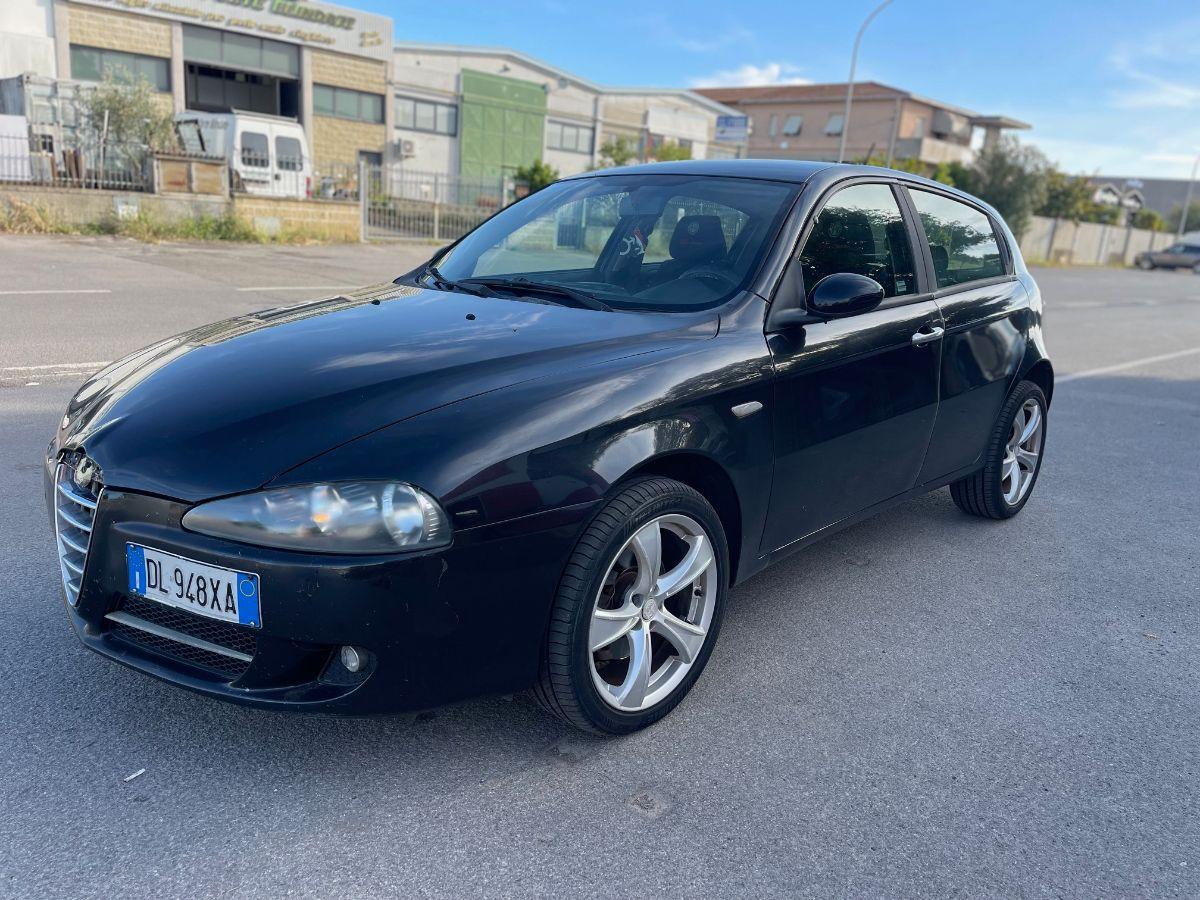 ALFA ROMEO - 147 - 1.9 JTD 5 porte Murphy&Nye