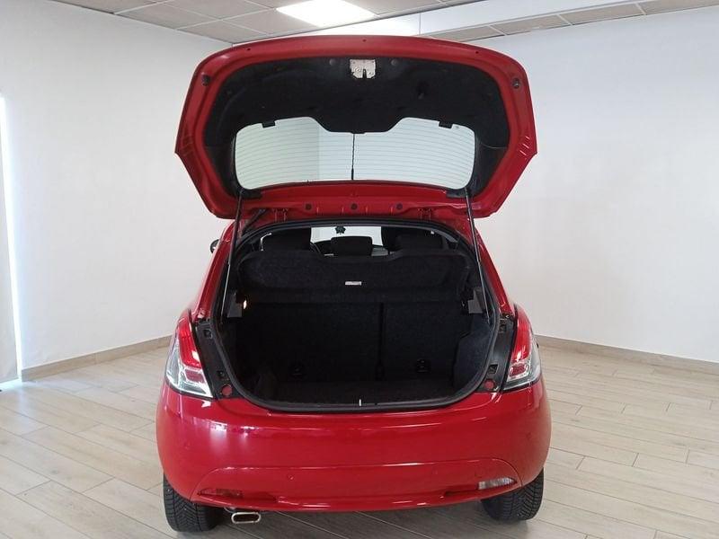 Lancia Ypsilon 3ª serie 1.2 69 CV 5 porte GPL Ecochic Gold