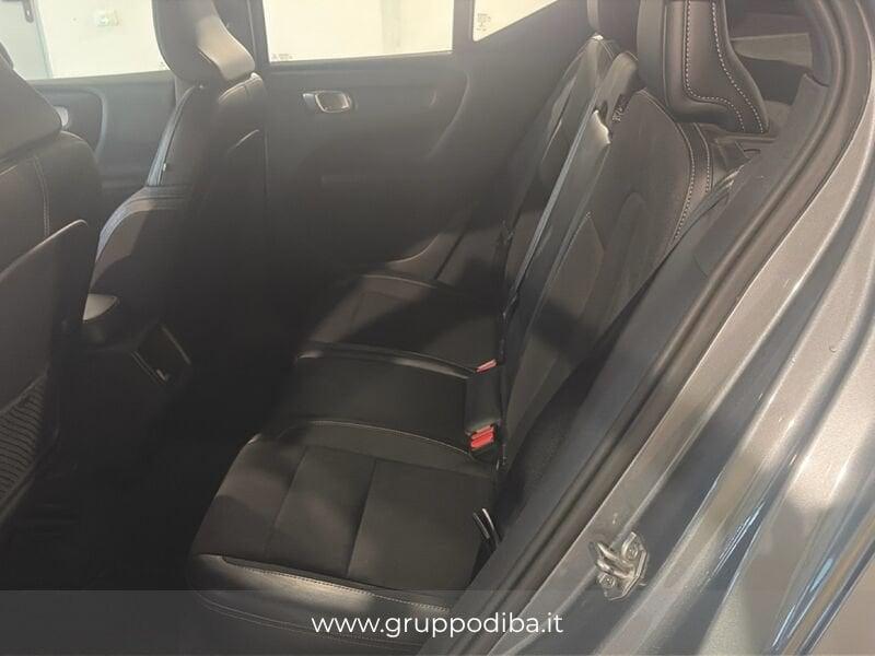 Volvo XC40 Benzina 2.0 t5 Momentum awd geartronic
