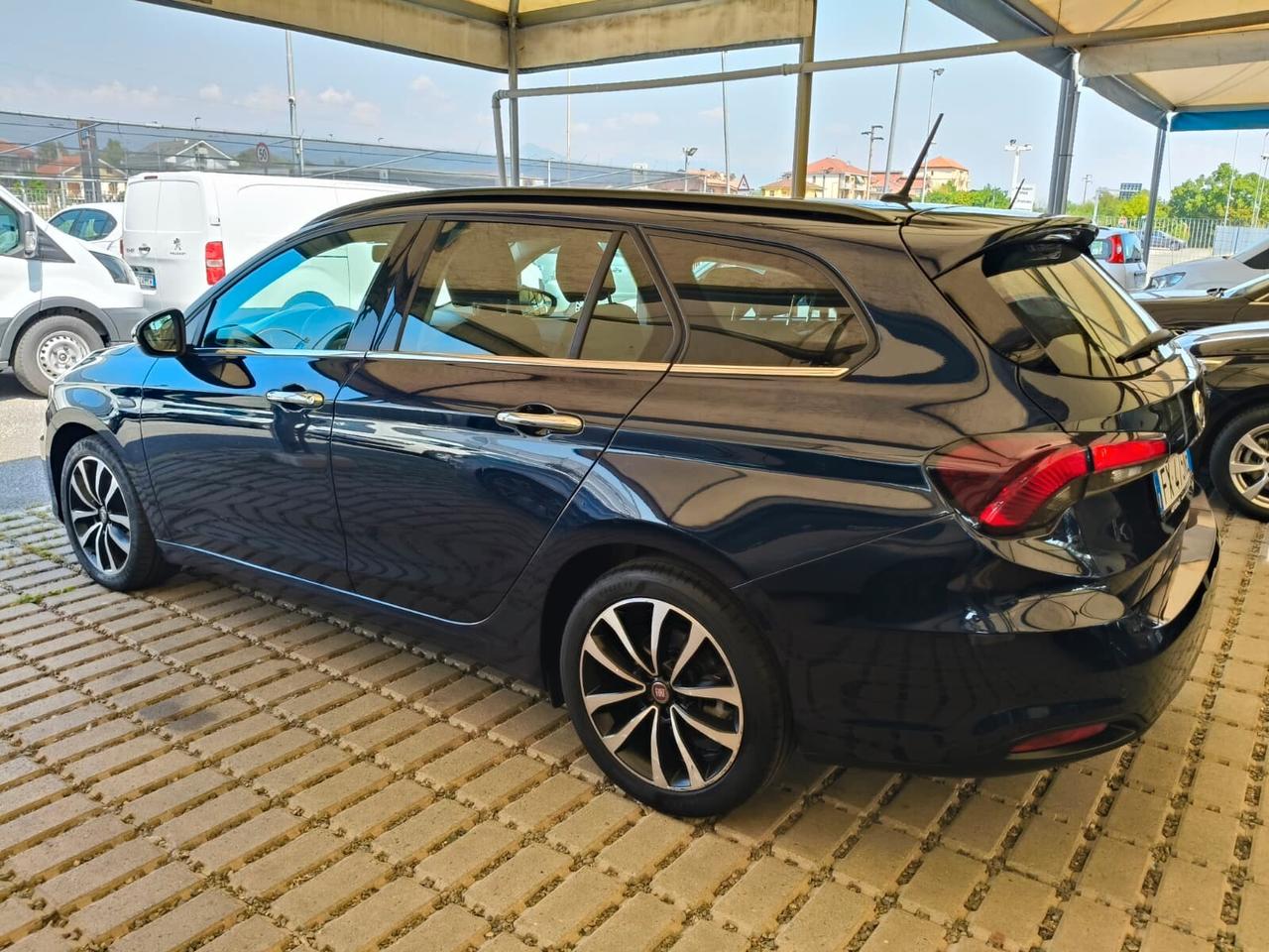 Fiat Tipo 1.4 T-Jet 120CV SW S-Design