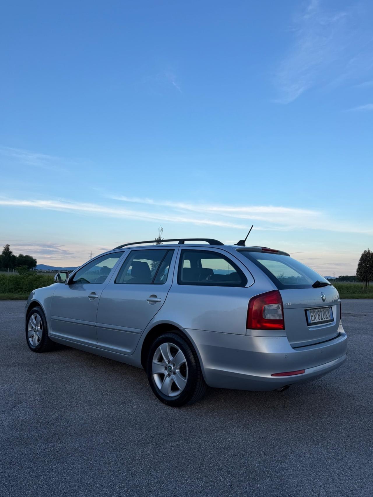 Skoda Octavia 1.6 TDI CR 105 CV Elegance
