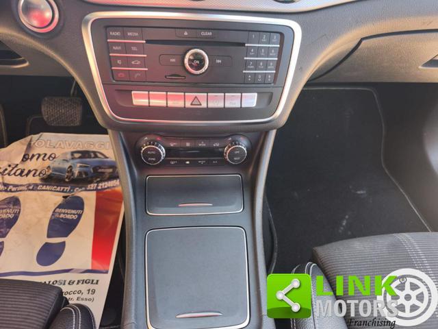 MERCEDES-BENZ GLA 200 d Automatic Sport