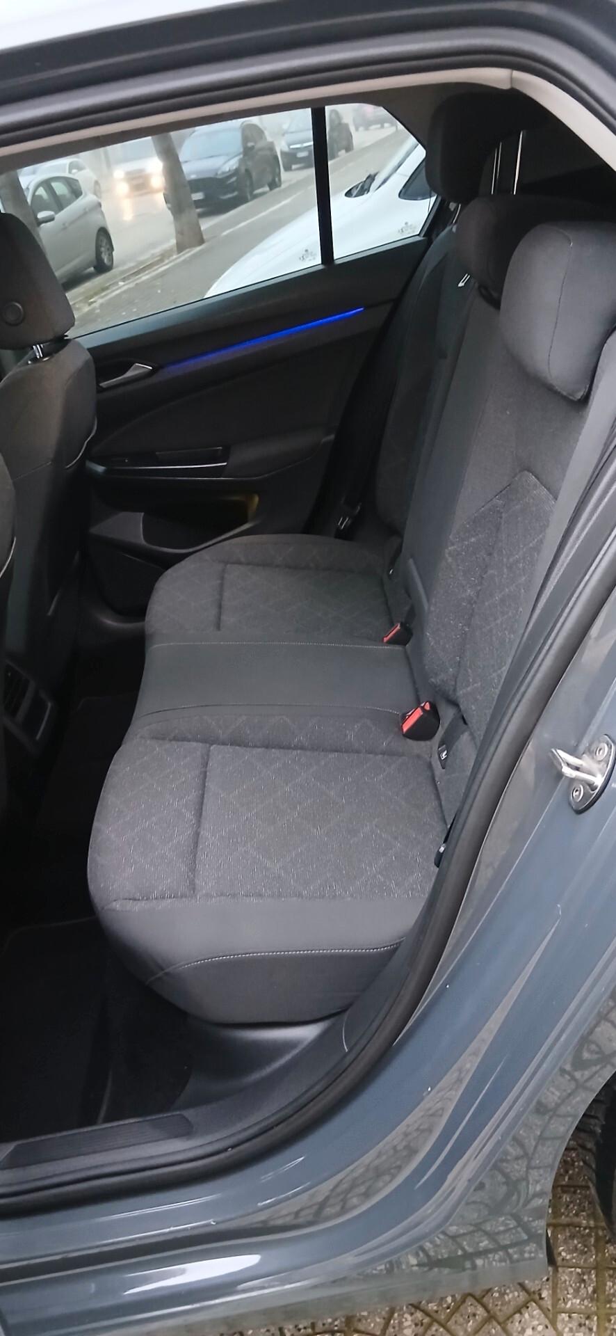 Volkswagen GOLF 8 TDI 2.0 SCR STYLE 116 CV