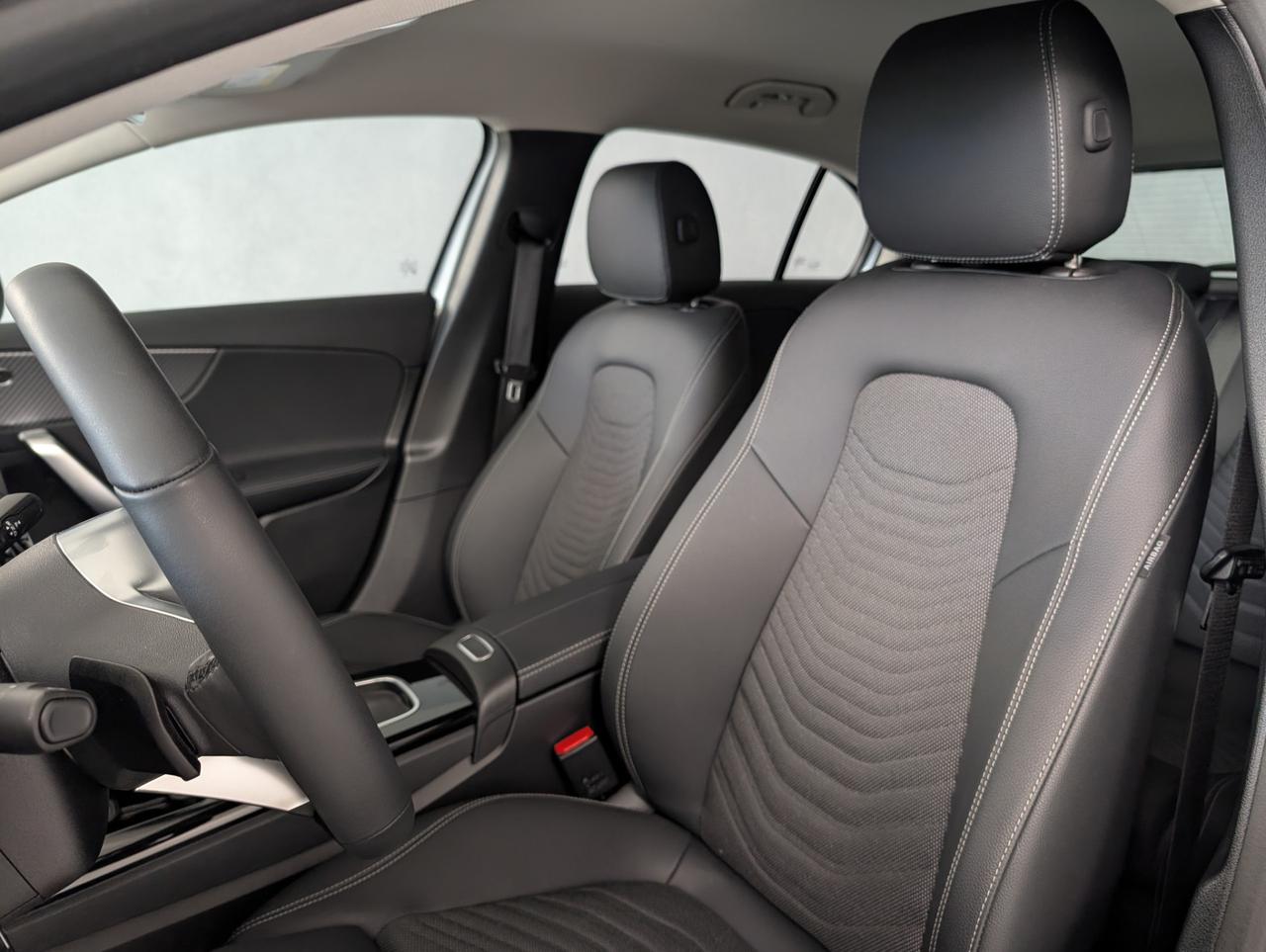 Mercedes-Benz A 180 180 Automatic Progressive Advanced